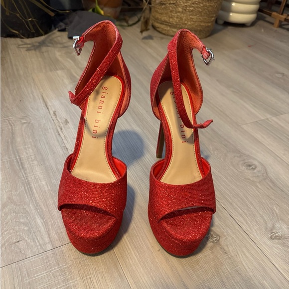 Gianni Bini Red Glitter High Heels - Picture 2 of 7